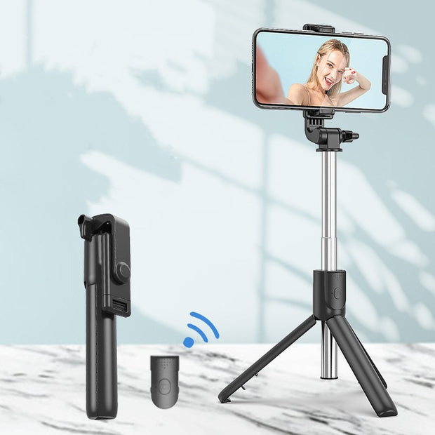 Say goodbye to awkward arm angles and blurry selfies! The F4 Selfie Stick allows you to capture the perfect shot every time. With its lightweight and extendable design, you can easily take selfies from any angle and distance. Don't miss out on capturing your best moments in high-quality with the F4 Selfie Stick.